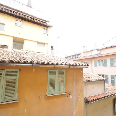 Vieux * Nice