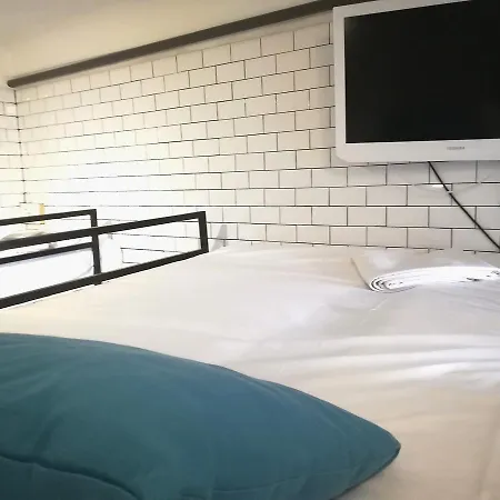 Vieux Apartment *